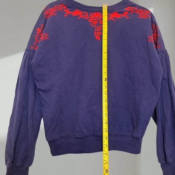 Urban Outfitters Embroidered Floral Sweatshirt (Women’s S/P) - Picture 4 of 6